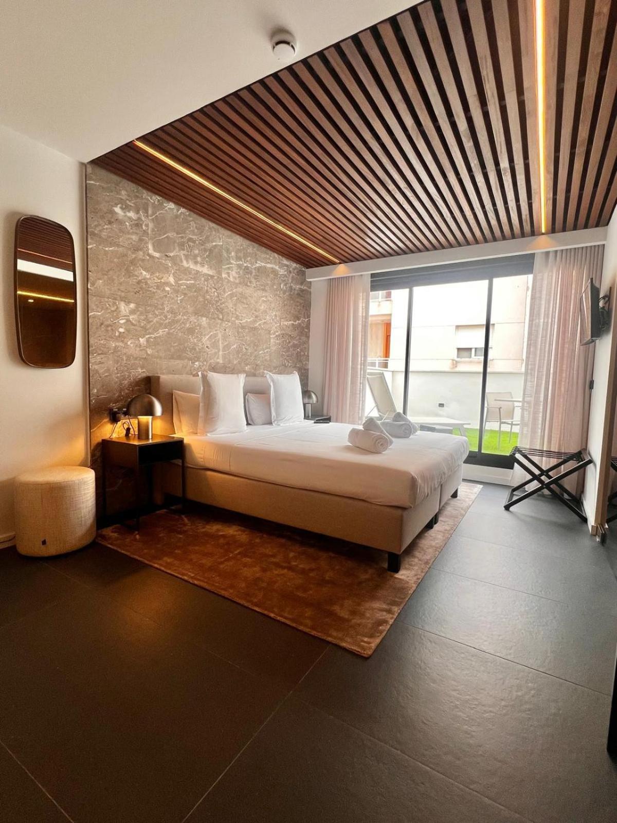 Tq 10 Boutique Aparthotel Alicante Exterior foto